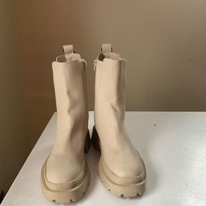 Zara Women Roberized Boots Size-41
